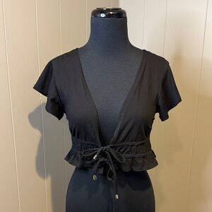 B8 Polly Women’s 0 Chic Black Ruffle Hem Crop Top